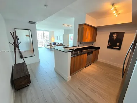 325 S Biscayne Boulevard Miami FL 33131