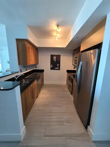 325 S Biscayne Boulevard Miami FL 33131