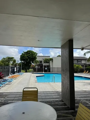 10296 NW 9th St Circle Miami FL 33172