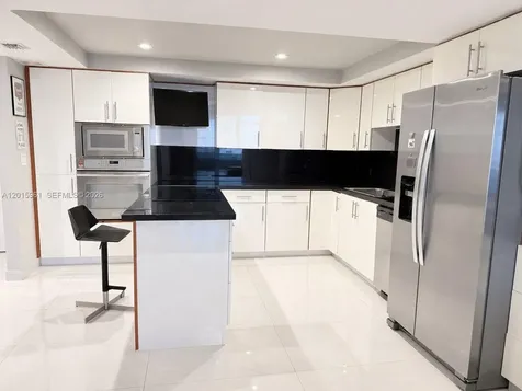 19380 Collins Avenue Sunny Isles Beach FL 33160