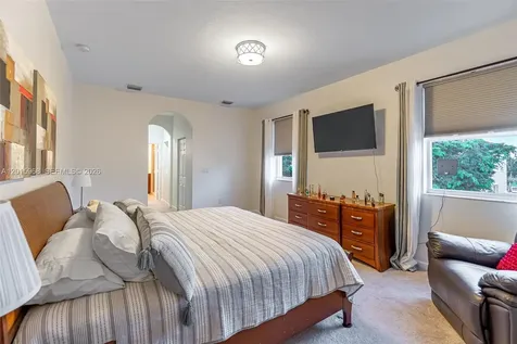 17046 SW 94th Lane Miami FL 33196
