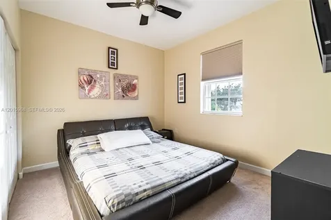 17046 SW 94th Lane Miami FL 33196
