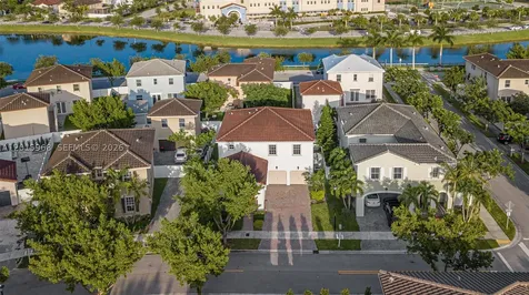 17046 SW 94th Lane Miami FL 33196