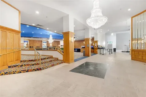5445 Collins Avenue Miami Beach FL 33140