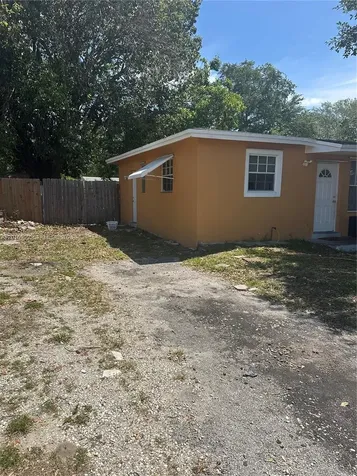 4141 SW 32nd Drive West Park FL 33023