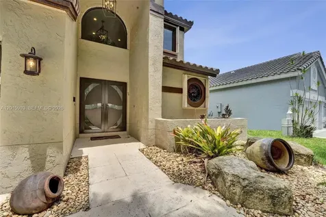 10403 Santiago Street Cooper City FL 33026