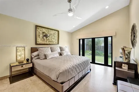 10403 Santiago Street Cooper City FL 33026