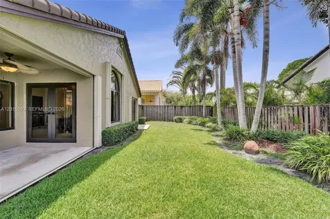 10403 Santiago Street Cooper City FL 33026