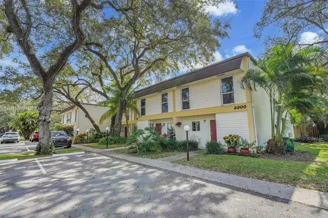 3300 Atlanta Street Hollywood FL 33021