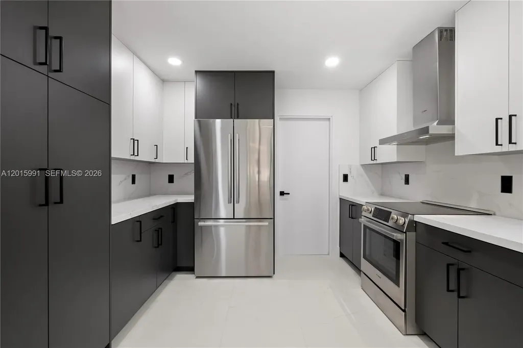 1543 SW 1st Avenue Boca Raton FL 33432
