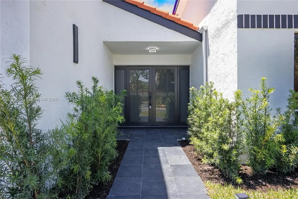1543 SW 1st Avenue Boca Raton FL 33432