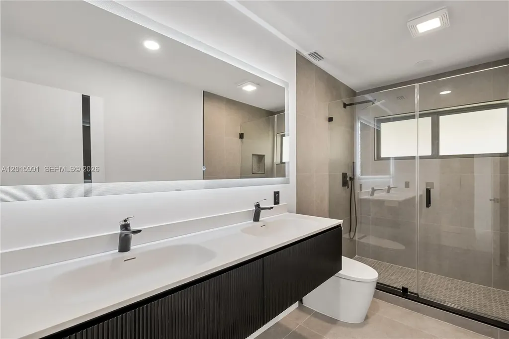 1543 SW 1st Avenue Boca Raton FL 33432