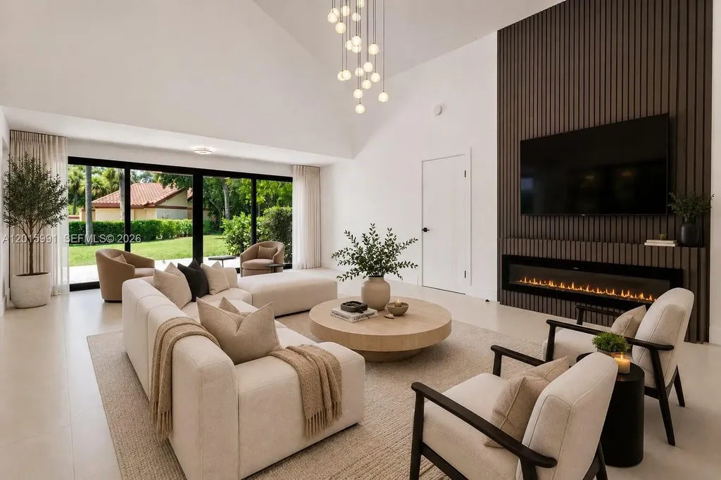 1543 SW 1st Avenue Boca Raton FL 33432