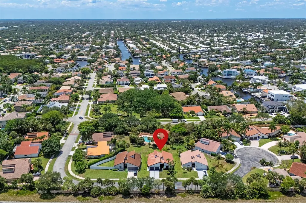 1543 SW 1st Avenue Boca Raton FL 33432