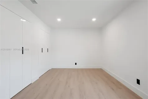 1543 SW 1st Avenue Boca Raton FL 33432