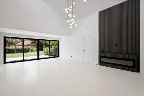 1543 SW 1st Avenue Boca Raton FL 33432
