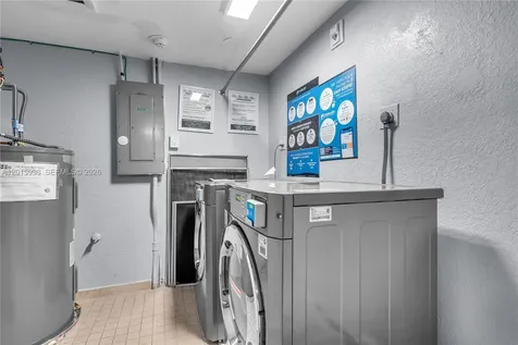 16565 NE 26th Avenue North Miami Beach FL 33160