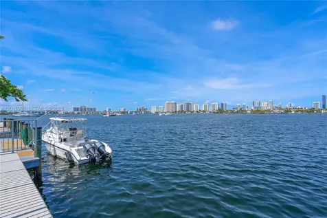 16565 NE 26th Avenue North Miami Beach FL 33160