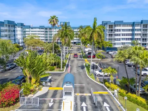 16565 NE 26th Avenue North Miami Beach FL 33160