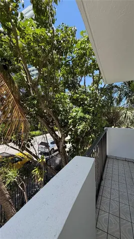 7101 Byron Avenue Miami Beach FL 33141