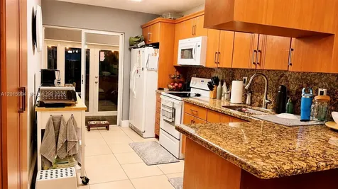 1734 W 57th Terrace Hialeah FL 33012