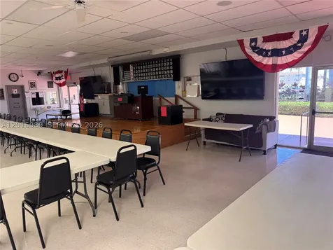 5300 Washington Street Hollywood FL 33021
