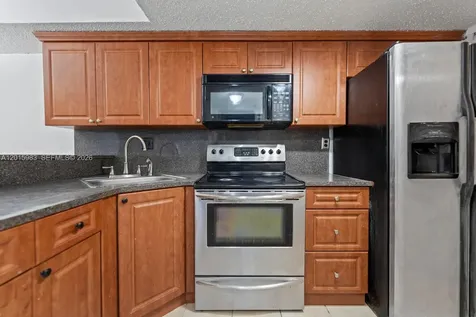 7200 NW 179th Street Hialeah FL 33015