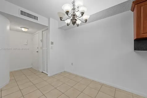 7200 NW 179th Street Hialeah FL 33015