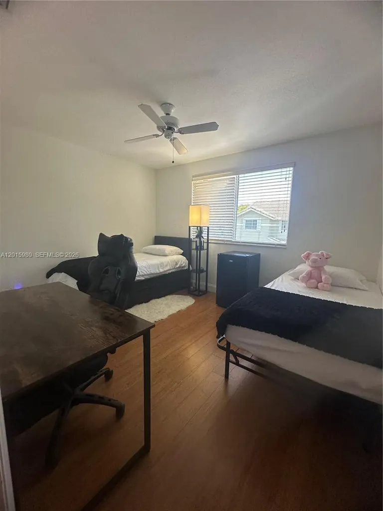 5402 Pointe Villa Drive Lighthouse Point FL 33064