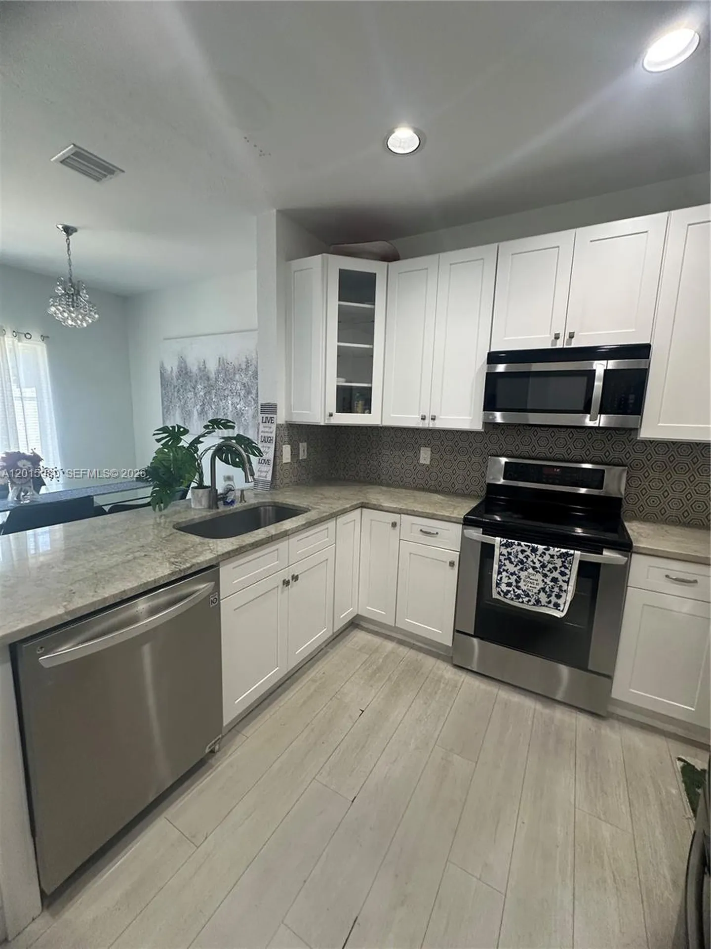 5402 Pointe Villa Drive Lighthouse Point FL 33064