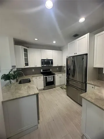 5402 Pointe Villa Drive Lighthouse Point FL 33064