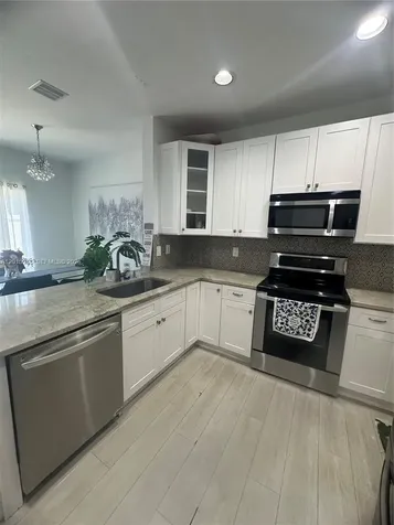 5402 Pointe Villa Drive Lighthouse Point FL 33064