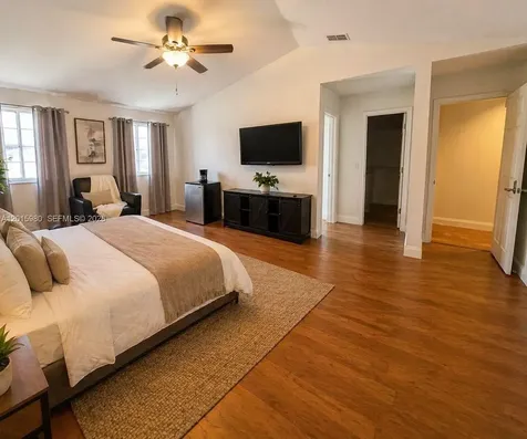 5402 Pointe Villa Drive Lighthouse Point FL 33064