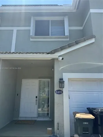 5402 Pointe Villa Drive Lighthouse Point FL 33064