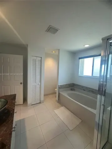 5402 Pointe Villa Drive Lighthouse Point FL 33064