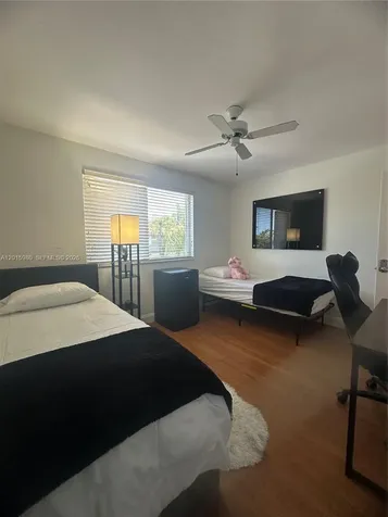 5402 Pointe Villa Drive Lighthouse Point FL 33064