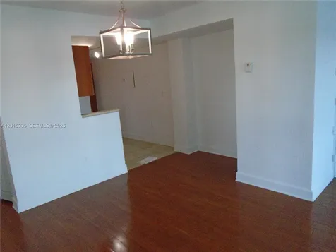 7501 E Treasure Drive North Bay Village FL 33141