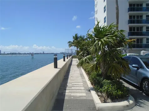 7501 E Treasure Drive North Bay Village FL 33141