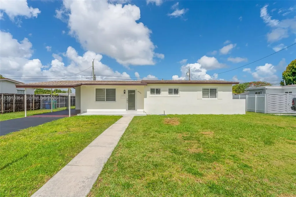 4211 SW 97th Place Miami FL 33165
