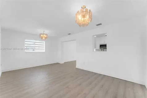 4211 SW 97th Place Miami FL 33165