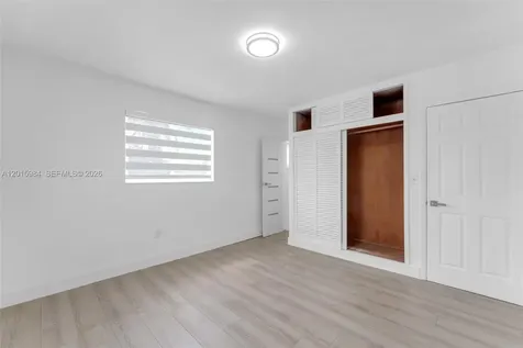 4211 SW 97th Place Miami FL 33165