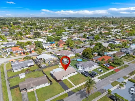 4211 SW 97th Place Miami FL 33165