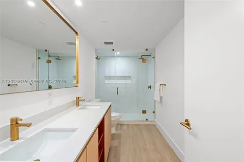 90 NE 32nd Miami FL 33137