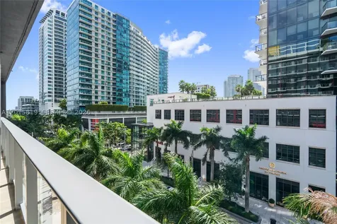 90 NE 32nd Miami FL 33137