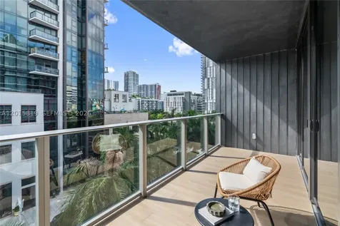90 NE 32nd Miami FL 33137