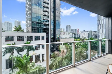 90 NE 32nd Miami FL 33137