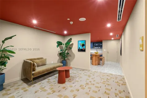 90 NE 32nd Miami FL 33137