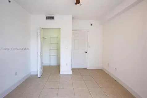 6861 SW 44th Street Miami FL 33155