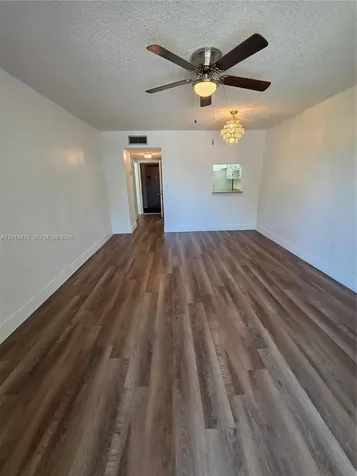 4374 NW 9th Avenue Deerfield Beach FL 33064