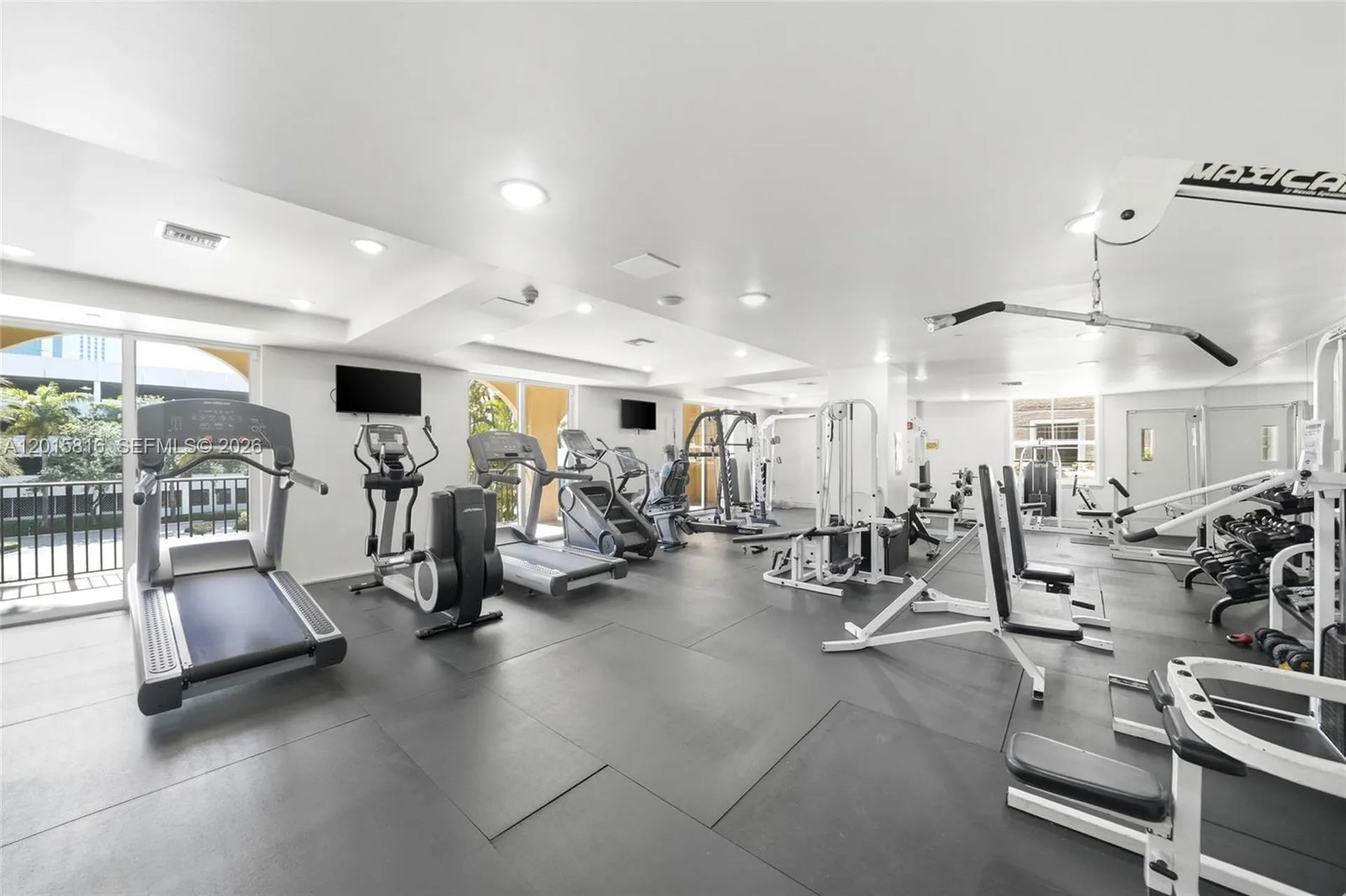 520 SE 5th Avenue Fort Lauderdale FL 33301